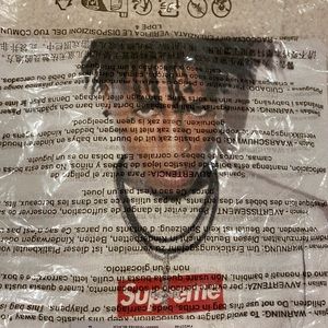 NEW Supreme 2023 Young Boy T-Shirt